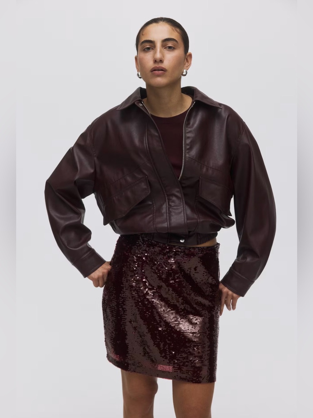 H&M SEQUINED SKIRT Burgundy MINI SKIRT NWT SZ XS